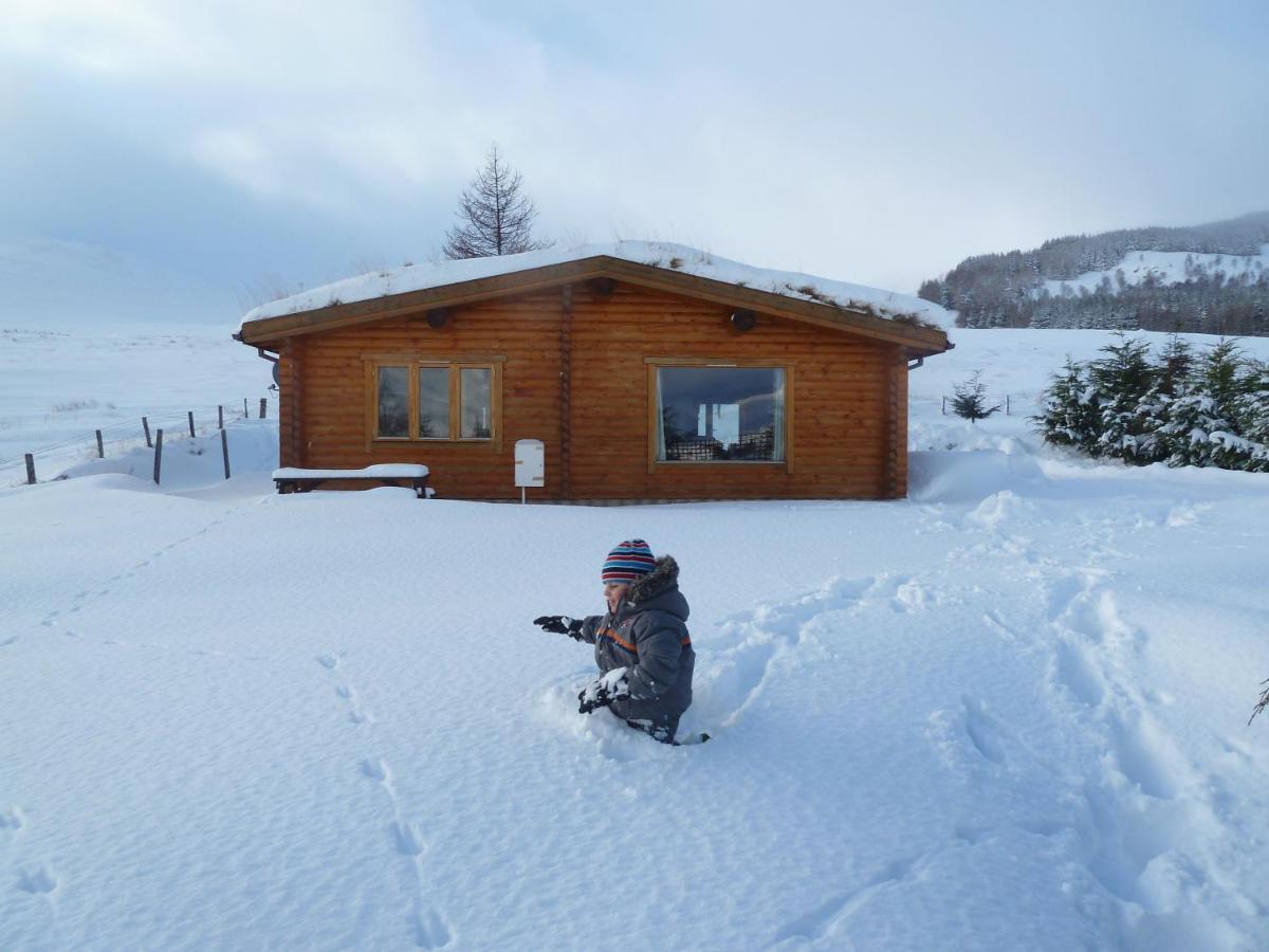 Glenbeag Mountain Lodges Glenshee Εξωτερικό φωτογραφία