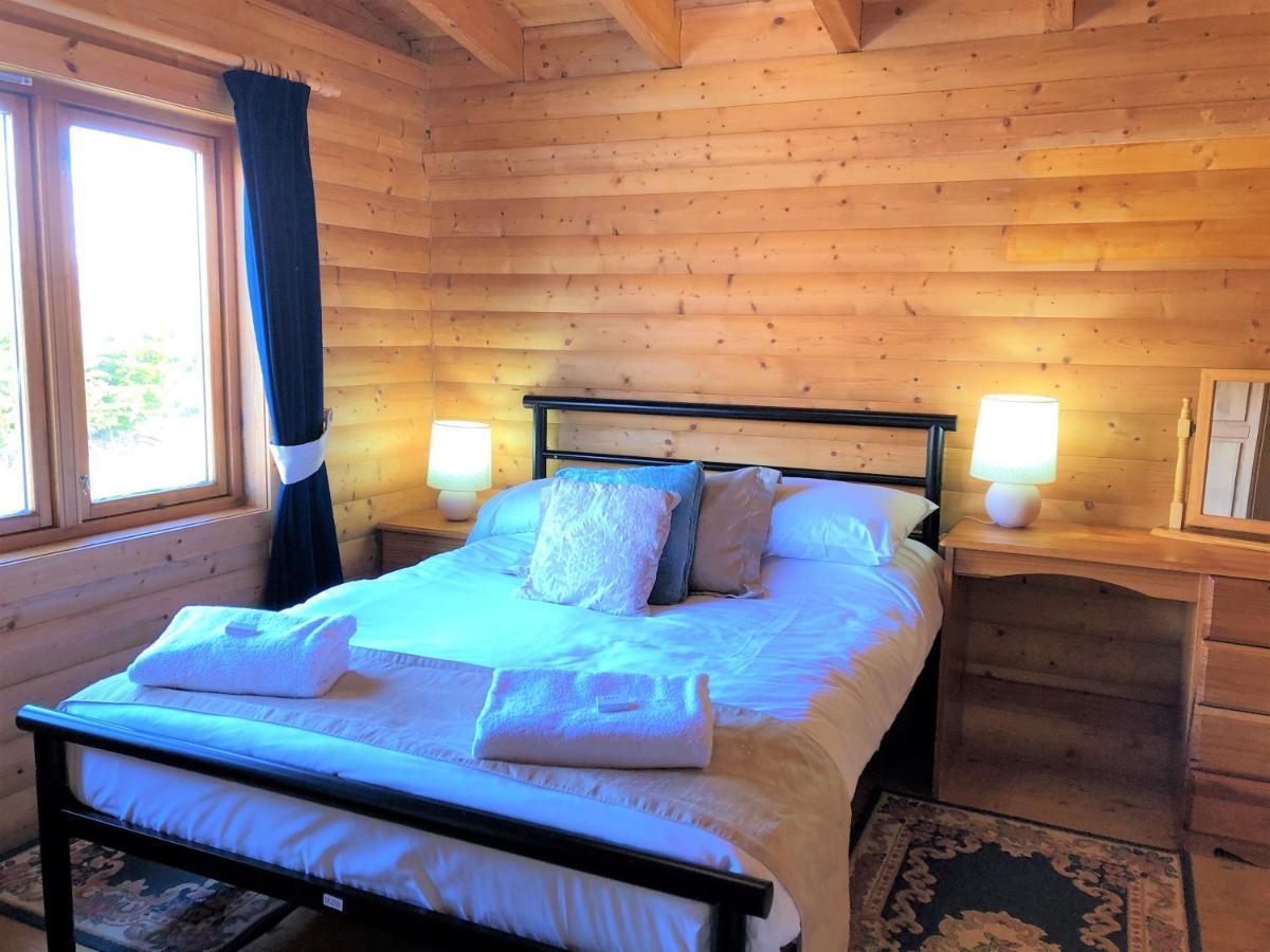Glenbeag Mountain Lodges Glenshee Εξωτερικό φωτογραφία